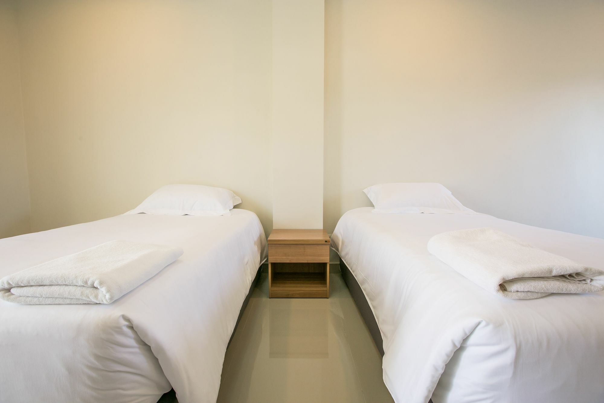 J-House Phetchaburi Aparthotel Kültér fotó